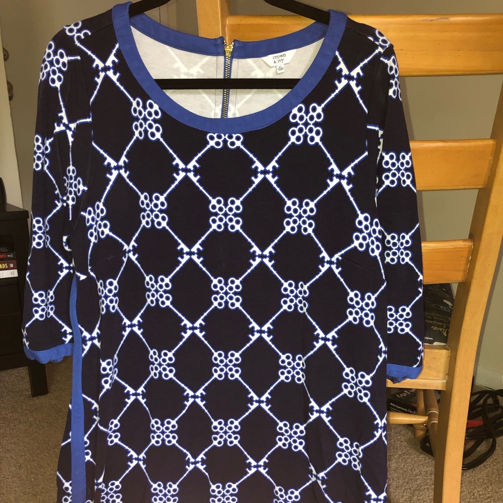 Crown & Ivy dress